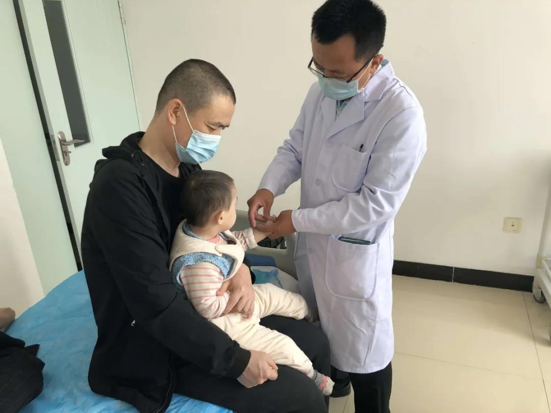 援疆医生徐光勇